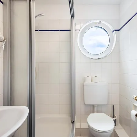 Apartments Luebeck 3*